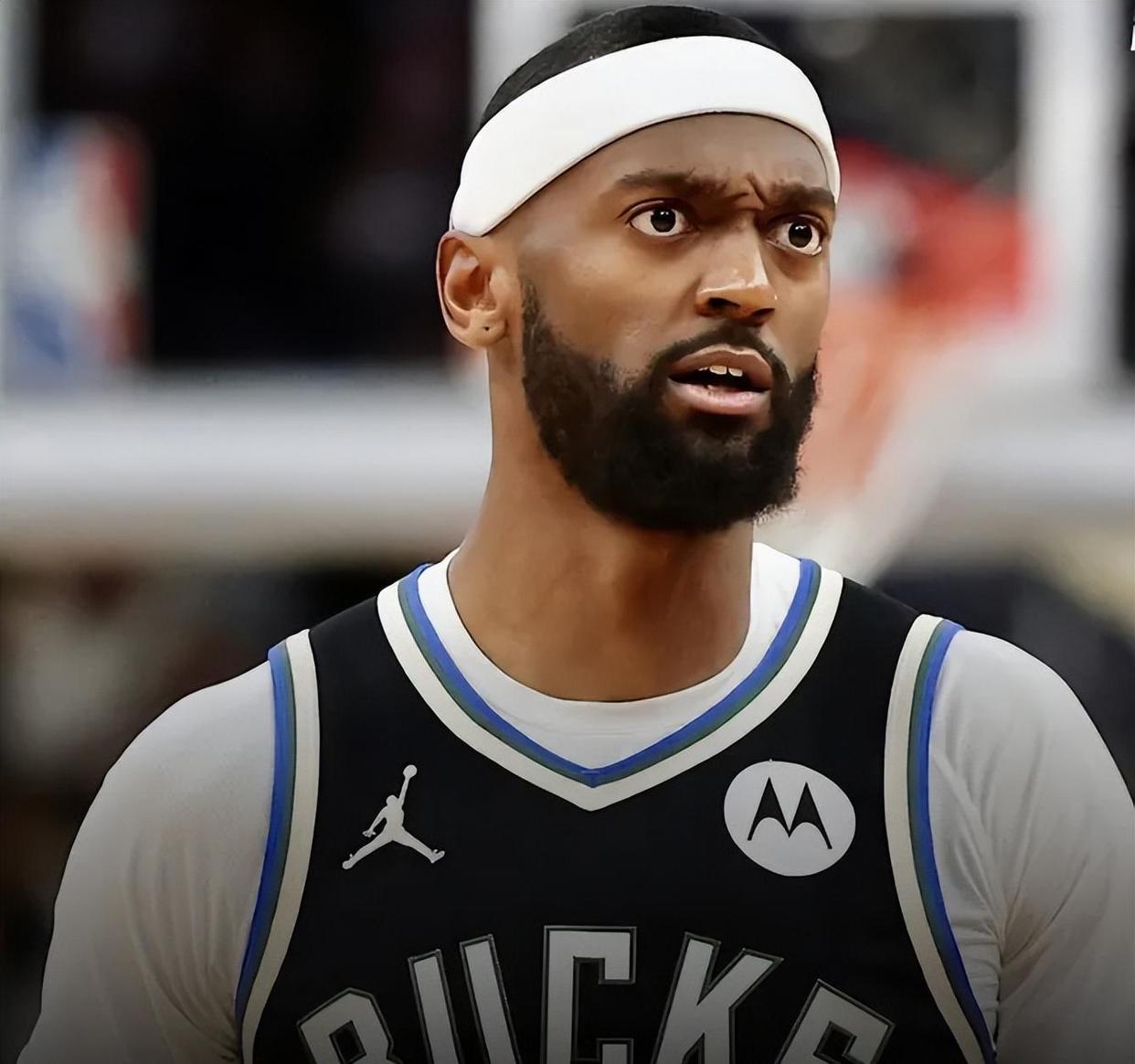 窗口期NBA季后赛传出新动向;密尔沃基雄鹿伤情更新;管理层表态:气氛紧张;球队文化再被提及的简单介绍 窗口期NBA季后赛传出新动向;密尔沃基雄鹿伤情更新;管理层表态:气氛紧张;球队文化再被提及的简单介绍