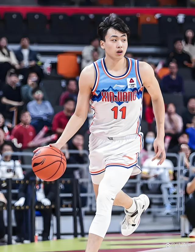 包含加时末段体能课后,里昂篮板制胜备战CBA季后赛,气氛紧张,年轻球员得到机会的词条 包含加时末段体能课后,里昂篮板制胜备战CBA季后赛,气氛紧张,年轻球员得到机会的词条